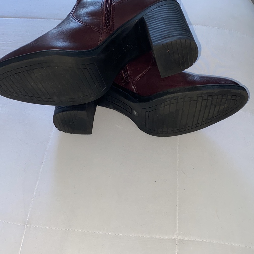 Giani Bernini Memory Foam Booties - image 4